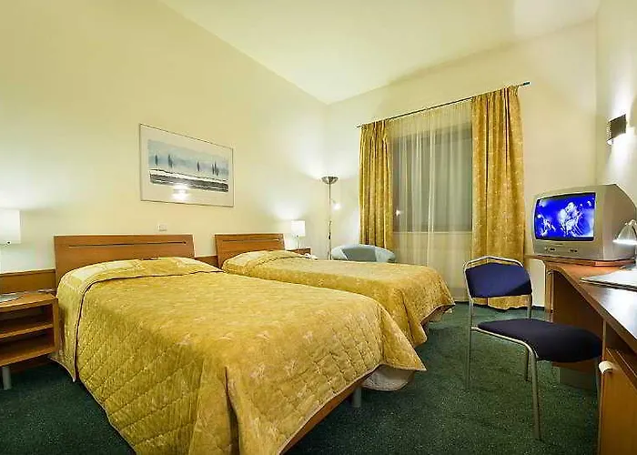 Ramada Airport Hotell Prag