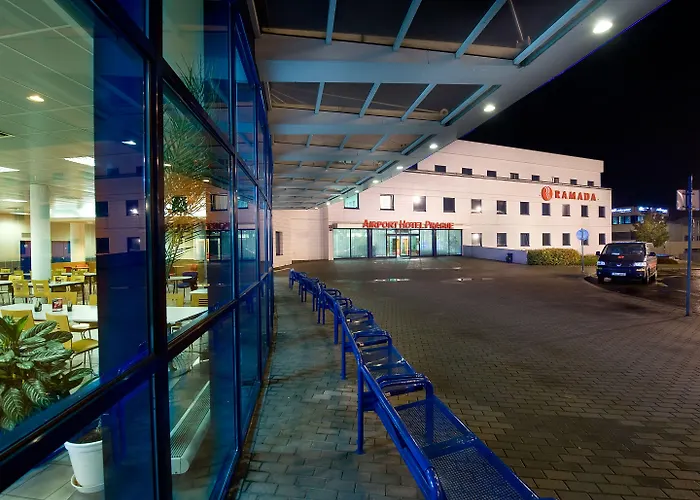 Hotell Ramada Airport