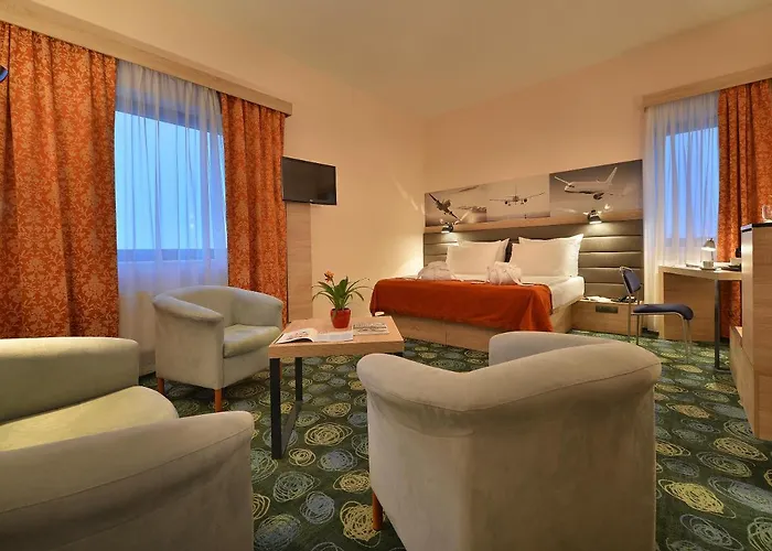 Ramada Airport Hotell Prag