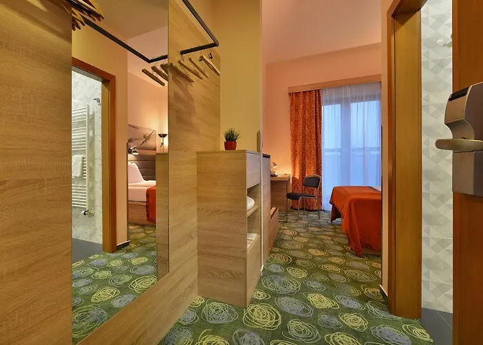Ramada Airport Hotell Prag