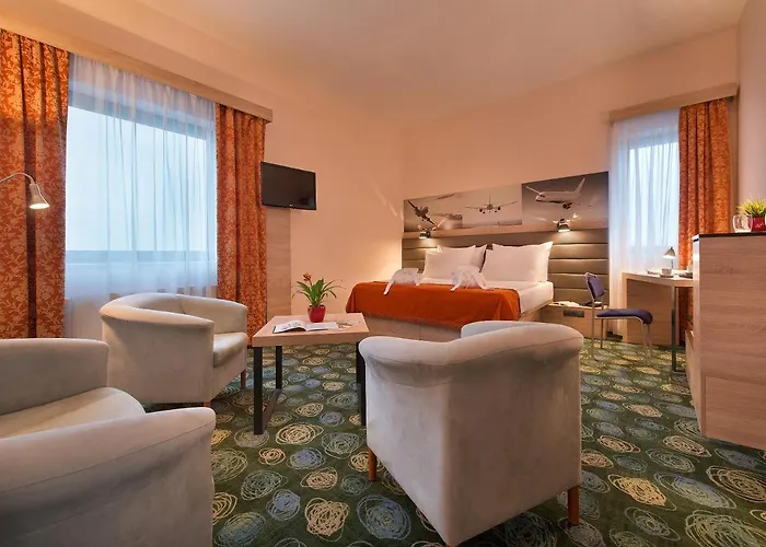 Hotell Ramada Airport