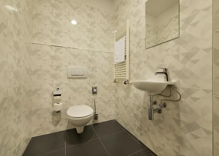 Hotell Ramada Airport Prag