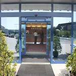 Ramada Airport Otel