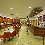 Ramada Airport