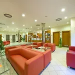 Ramada Airport Otel