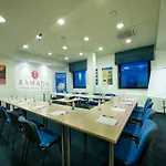 Ramada Airport Otel