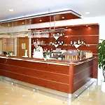 Ramada Airport