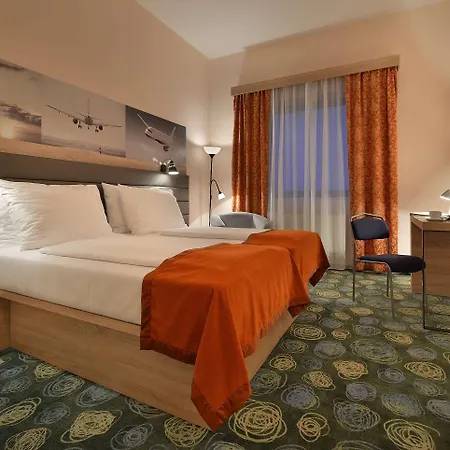 라마다 에어포트 프라하