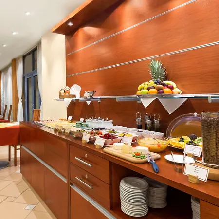 Hotel Ramada Airport Prague