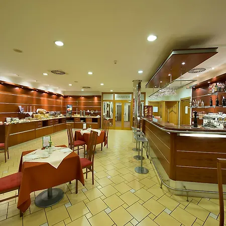 라마다 에어포트