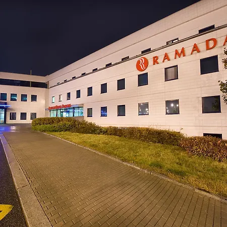 Ramada Airport 4*
