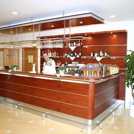 라마다 에어포트